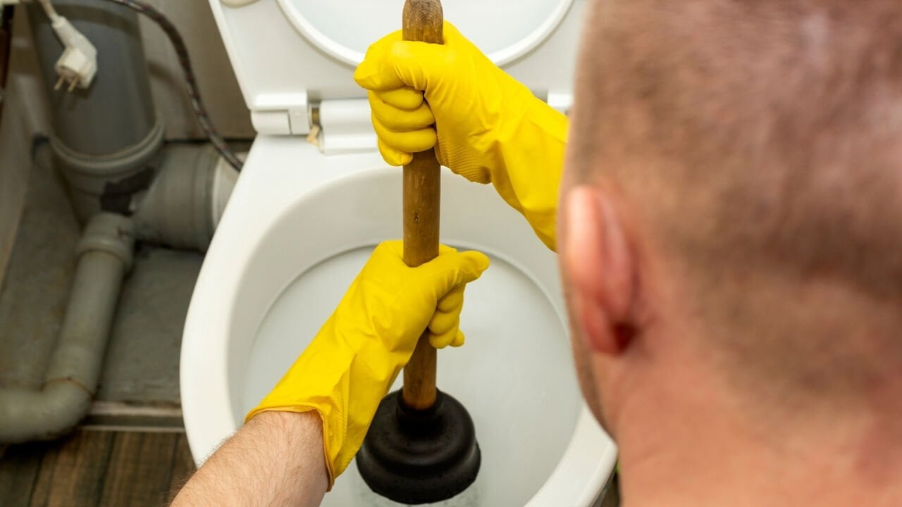 Tuvalet Tıkanıklığı Nasıl Anlaşılır?